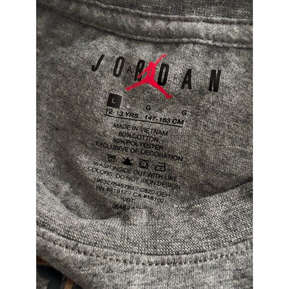 Air Jordan / Nike Youth Boys Two Piece Outfit White Shorts Set Size Youth Large - Picture 4 of 11